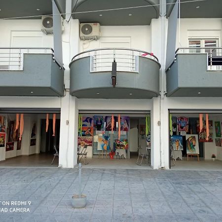 Artistic Rent Rooms & Apartments Nea Kallikrateia Ngoại thất bức ảnh