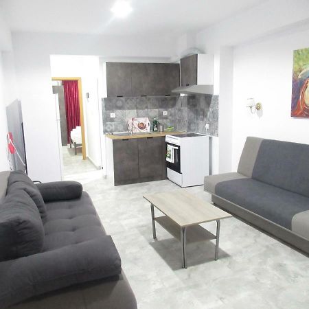 Artistic Rent Rooms & Apartments Nea Kallikrateia Ngoại thất bức ảnh