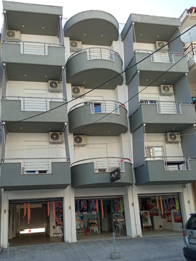 Artistic Rent Rooms & Apartments Nea Kallikrateia Ngoại thất bức ảnh